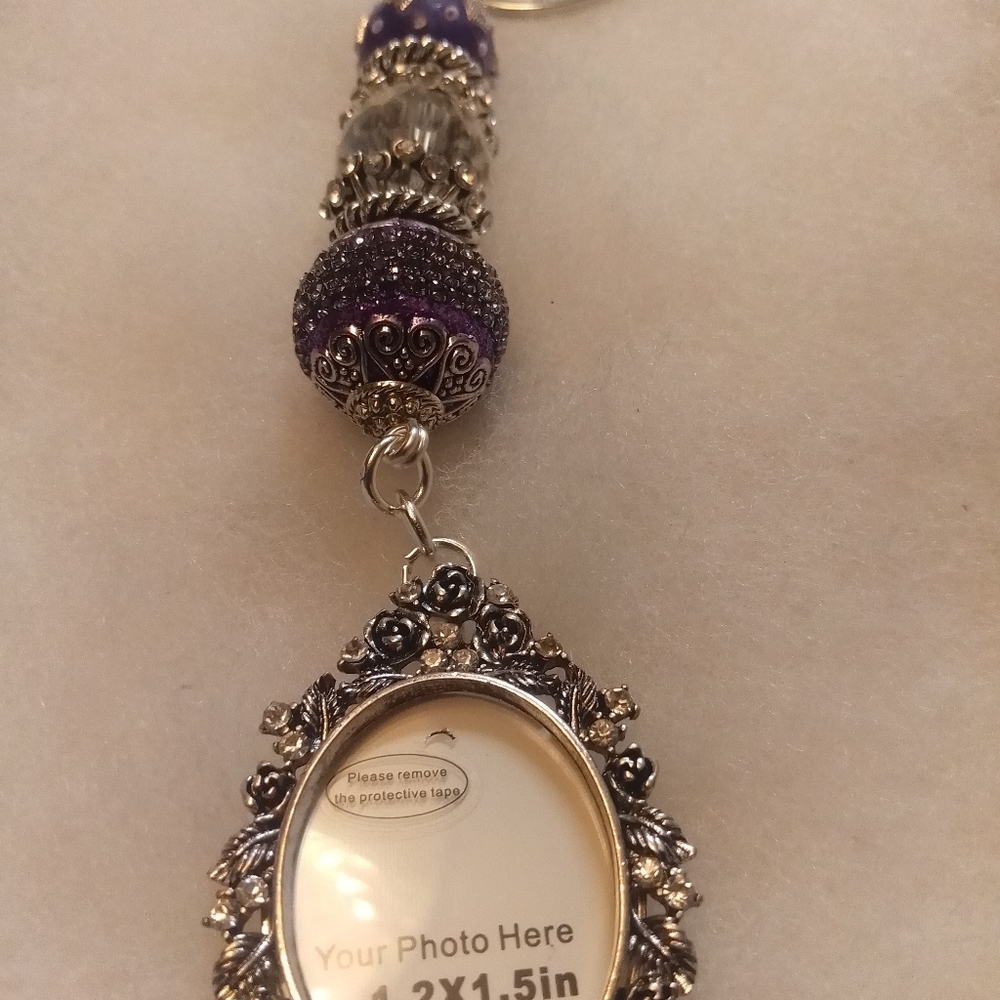 Handcrafted keychains - Picture 8 of 16